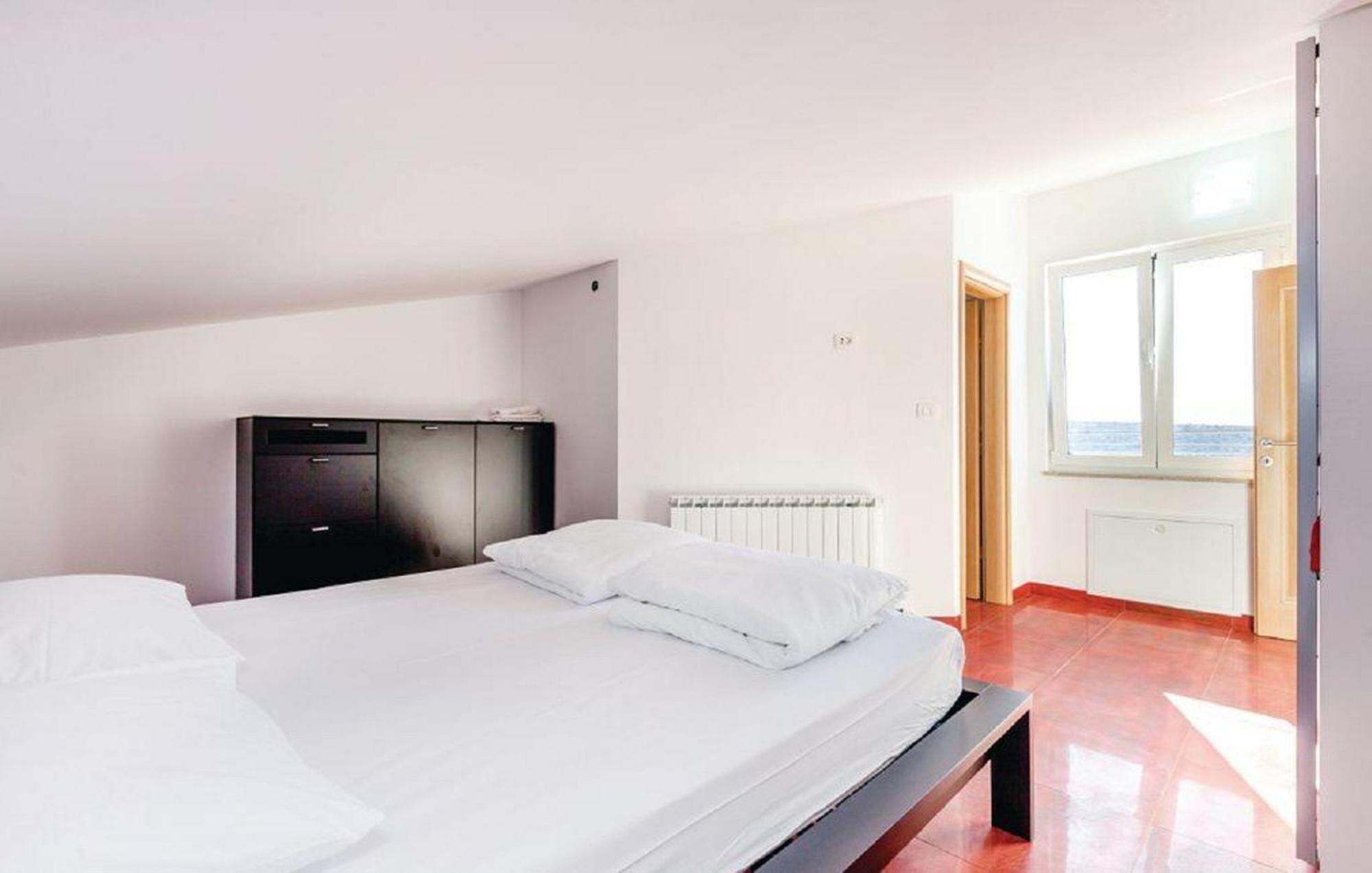 Apartments Host Barbat na Rabu المظهر الخارجي الصورة