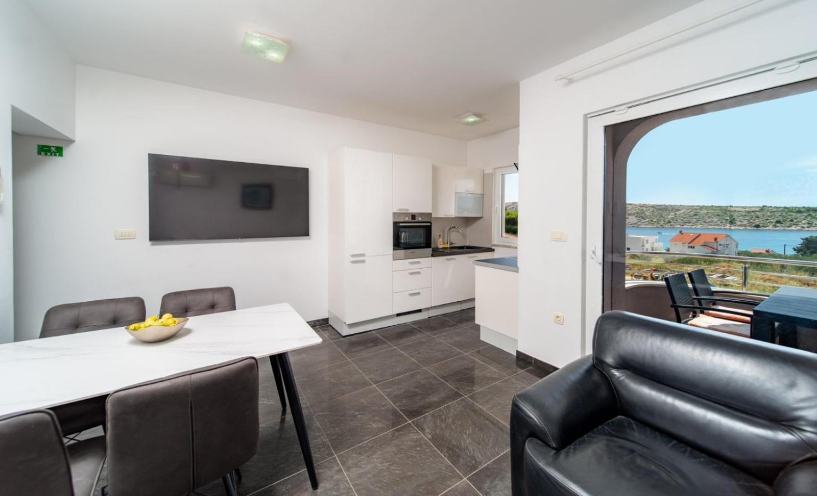 Apartments Host Barbat na Rabu المظهر الخارجي الصورة